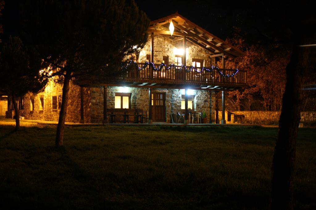 Apartamentos Turisticos Las Carballedas Rabanal del Camino Buitenkant foto